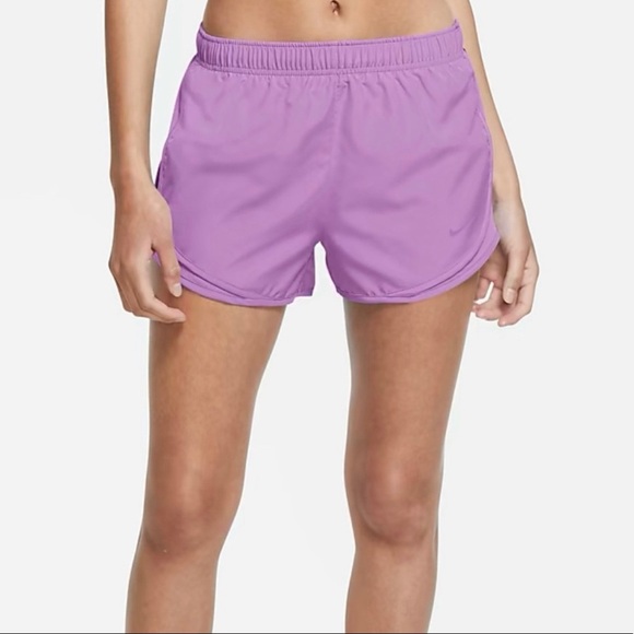 Nike | Women’s Running Shorts - Picture 2 of 4